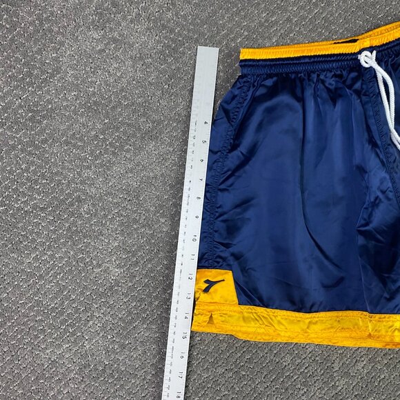 Vintage Diadora Shorts Men's Medium Soccer Shiny Satin Nylon Athletic Blue 5" - Picture 11 of 13